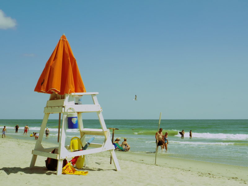 Illustration for article titled Beach Picture Experiments